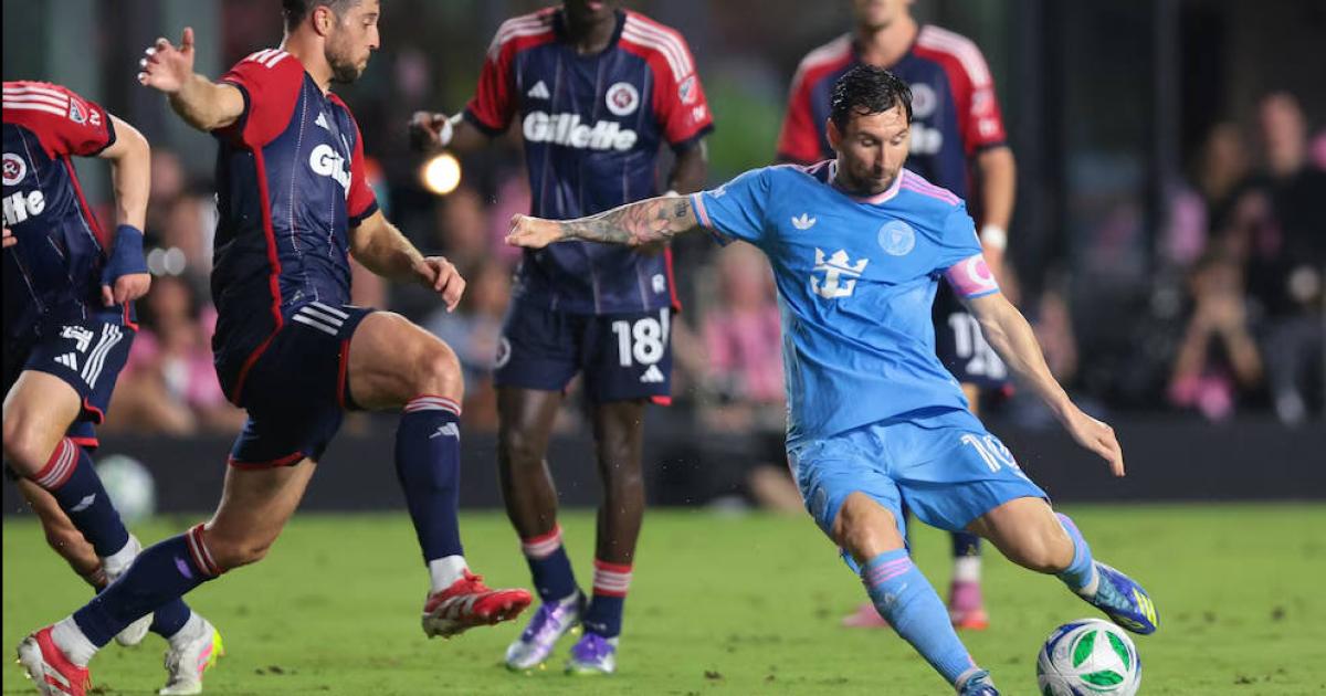 Con una gran actuacioacuten de Messi Inter Miami goleoacute