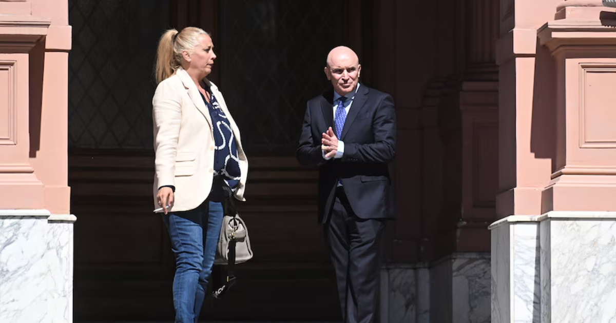 A pesar de las presiones internas y externas el presidente Milei respaldó a José Luis Espert