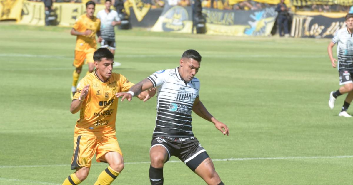 Mitre cerroacute su antildeo con un empate en el 8 de Abril