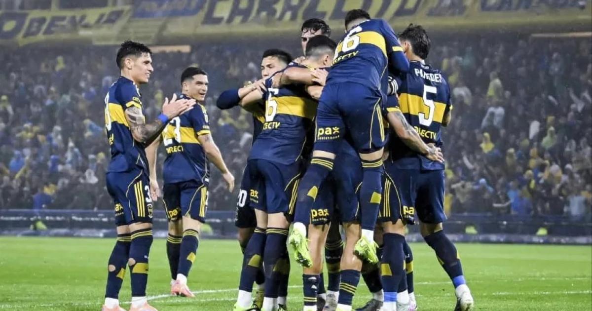 Con una goleada histoacuterica Boca se subioacute a la punta de la Zona A
