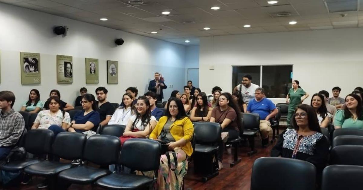 Jornada de atencioacuten al paciente pediaacutetrico con quemaduras en el Cepsi