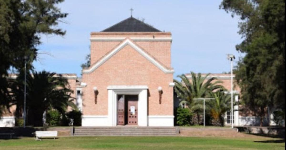 OPORTUNIDAD Se dicta en la Universidad Católica