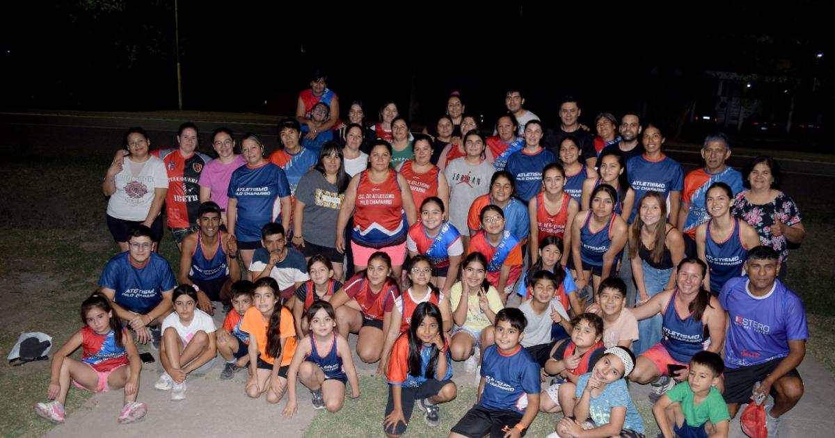 Escuela de Atletismo Municipal Pilo Chaparro se prepara para participar en la maratoacuten EL LIBERAL