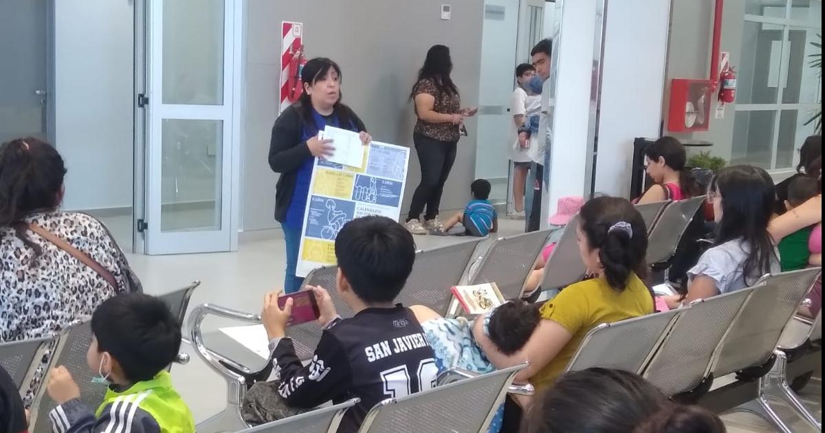 La actividad se concretó en la sala de espera de los consultorios externos