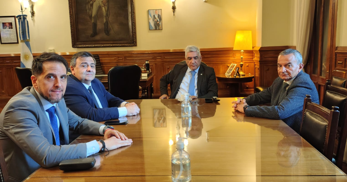 Acciones conjuntas entre Santiago del Estero y Tucumaacuten garantizan el cuidado ambiental de la cuenca Saliacute-Dulce