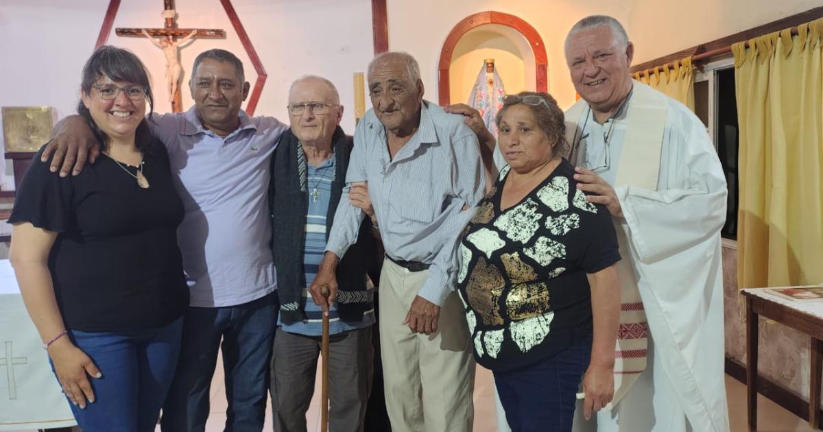 Marilonio Gutieacuterrez y un bautismo de fe a los 84 antildeos