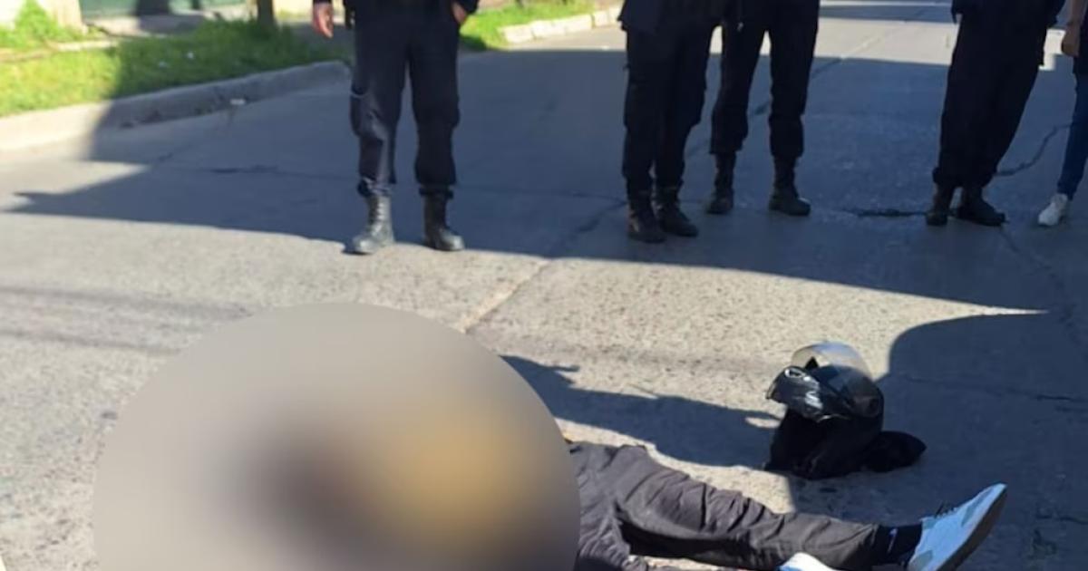 Un delincuente murió tras intentar asaltar a un jubilado y enfrentarse a un policía