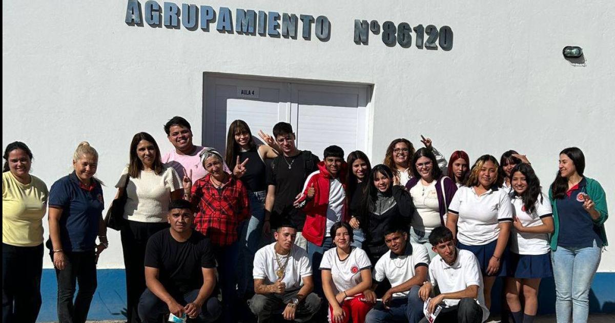 ACTIVIDADES Los estudiantes secundarios participaron activamente de charlas informativas