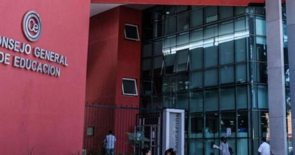 Ofrecen cargos y horas caacutetedra docentes titulares y suplentes en la Provincia