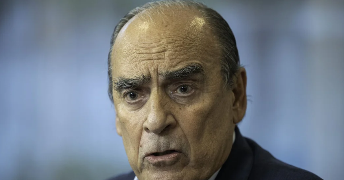 Francos cargoacute contra Santiago Caputo y reavivoacute la interna libertaria- Es bueno que asuman responsabilidades