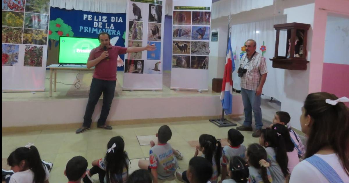 Se realizoacute muestra de flora y fauna en el jardiacuten municipal Huahuitas