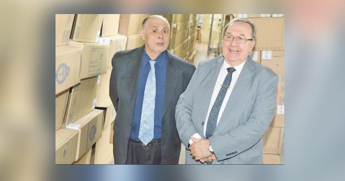 AUTORIDADES El juez y el secretario electoral supervisan tareas