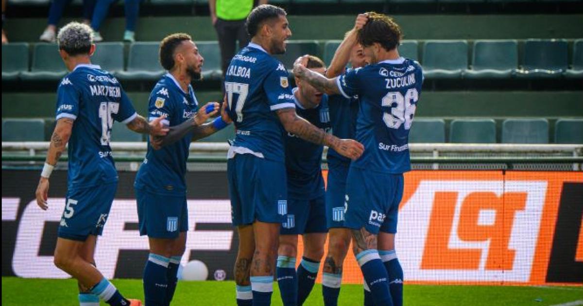 Racing vencioacute a Banfield y suentildea con los playoffs