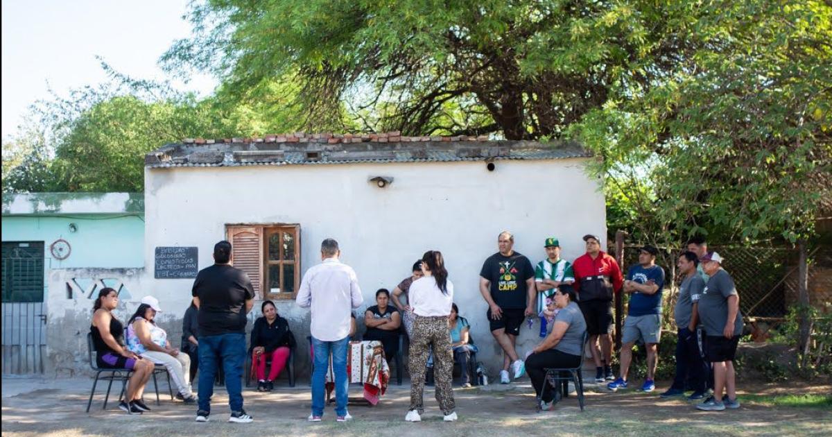 Candidatos del frente Futuro en los barrios capitalinos