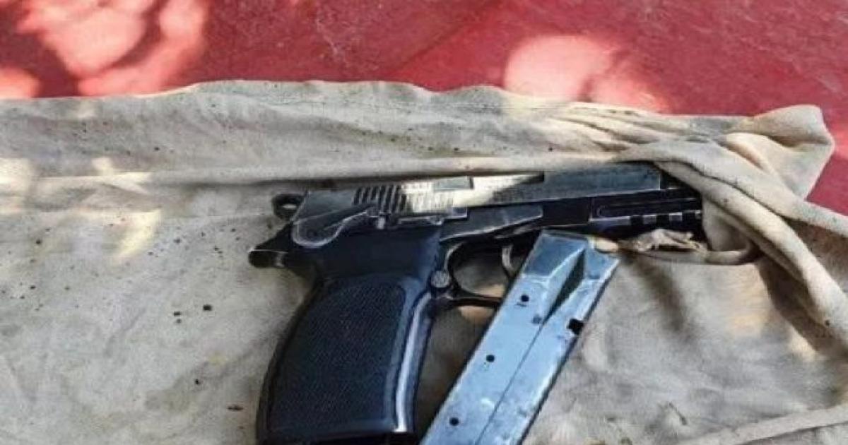 Policiacutea matoacute a balazos al novio de su ex pareja en una pelea callejera