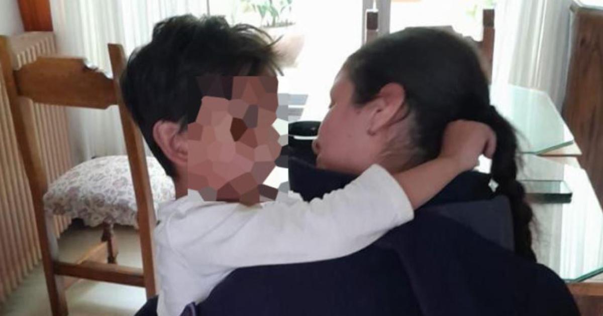Hallaron al nintildeo secuestrado tras el doble femicidio de su madre y su abuela en Coacuterdoba