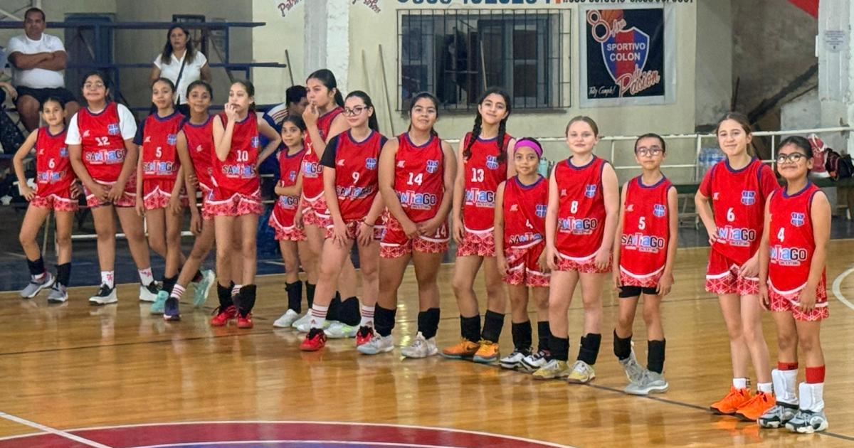 Croacutenica de las santiaguentildeas saltarinas que son un ejemplo