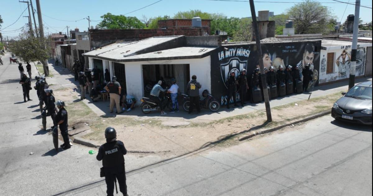 Droga en el Bordm Sarmiento- celulares amenazan el anonimato de consumidores y proveedores