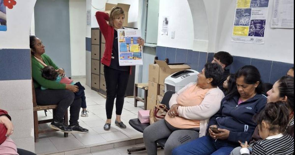 La UPA Nordm 3 brindoacute un taller de lucha contra el caacutencer de mama