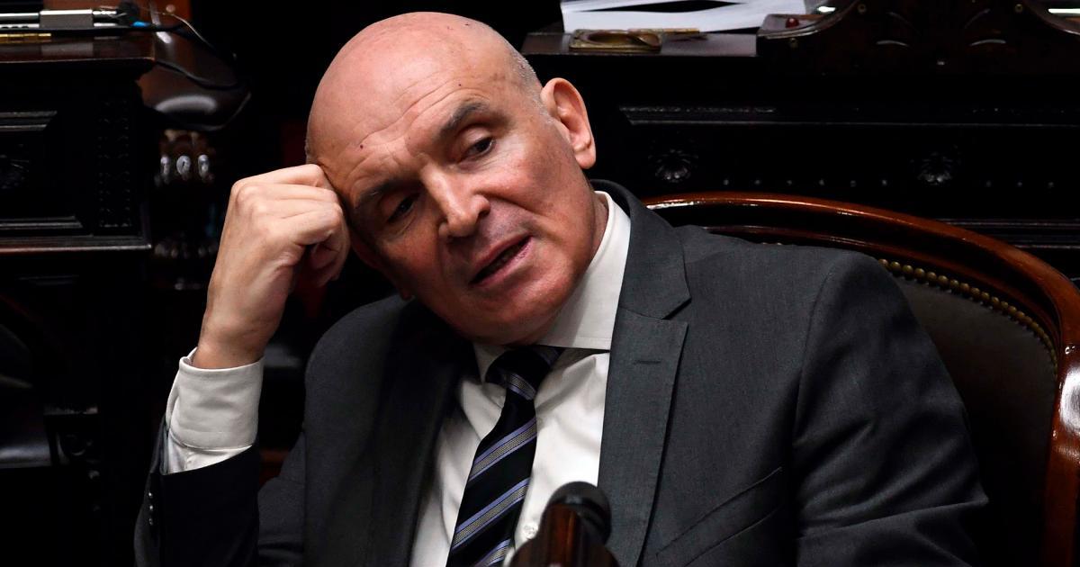 La CNE rechazoacute la reimpresioacuten y la foto de Espert quedaraacute en la boleta de LLA