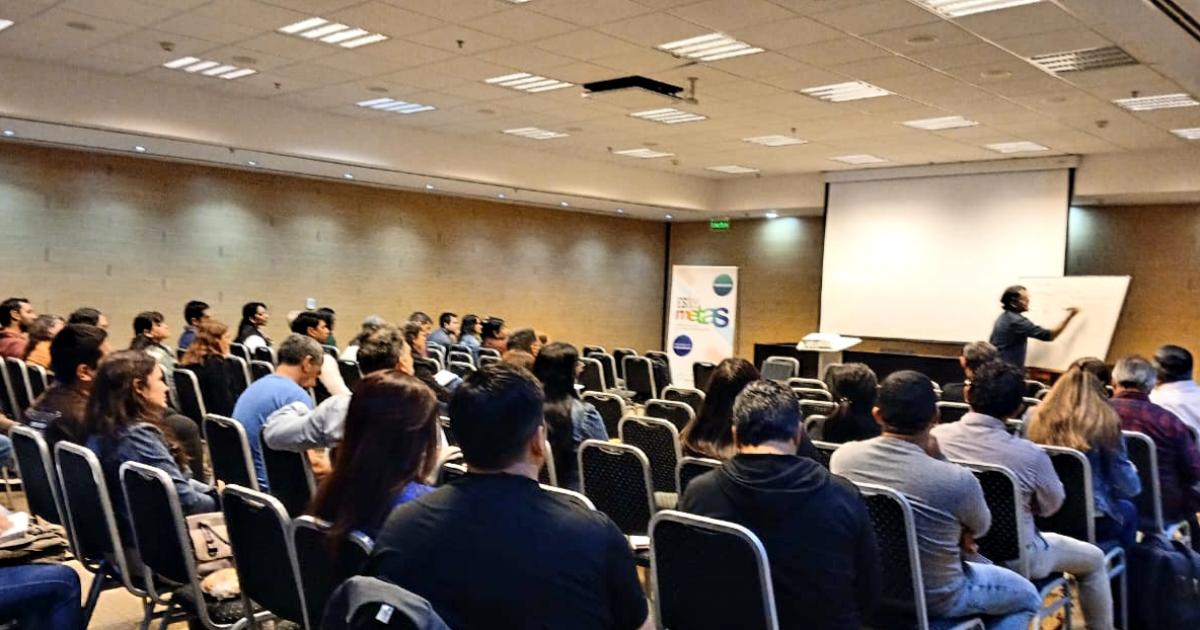 Ofrecen capacitacioacuten sobre Alfabetizacioacuten en Lengua Quichua