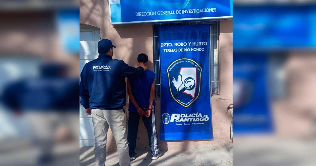 La policía logró trasladar al detenido a la Comisaría