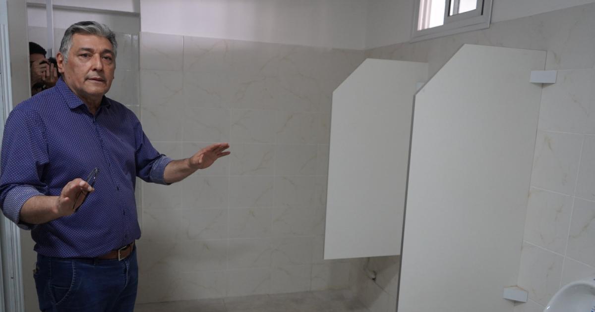 La Municipalidad de La Banda habilitoacute los nuevos bantildeos en la terminal de oacutemnibus