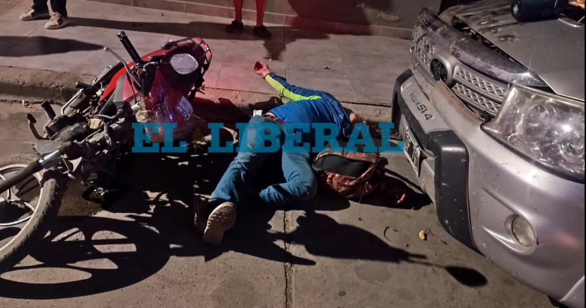 El hombre quedó tendido en la via pblica