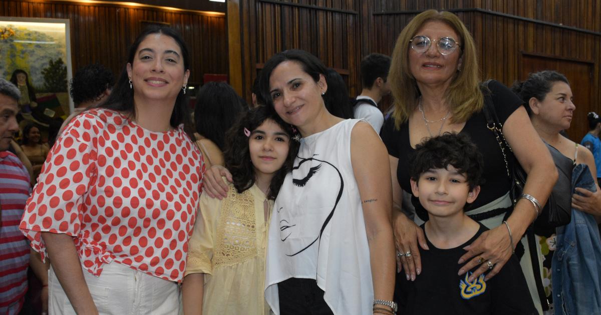 IDENTIDAD EN EL PARANINFO DE LA UNSE