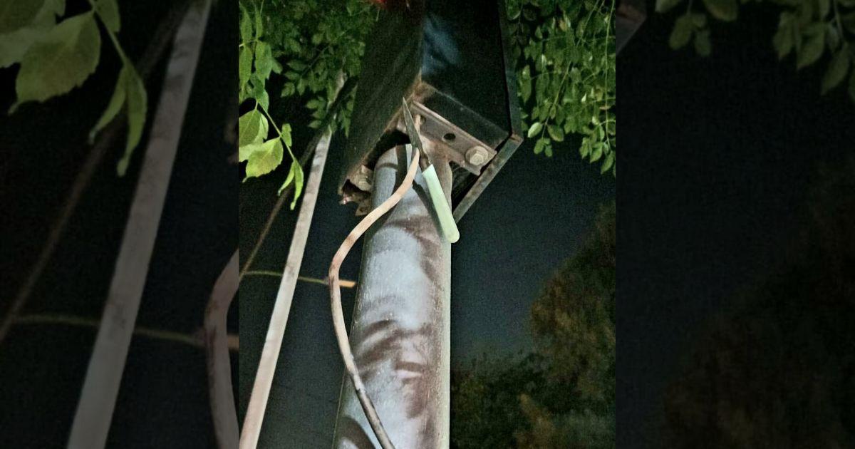 El robo de cables del alumbrado puacuteblico perjudicoacute a vecinos del Bdeg Centro de La Banda