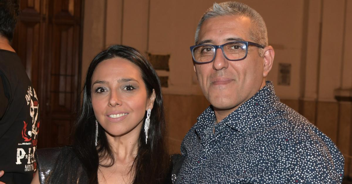 PATRICIA SOSA TRAJO SU MUacuteSICA A SANTIAGO