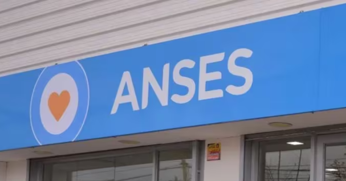 ANSES y el Gobierno confirmaron los aumentos de noviembre para las prestaciones sociales