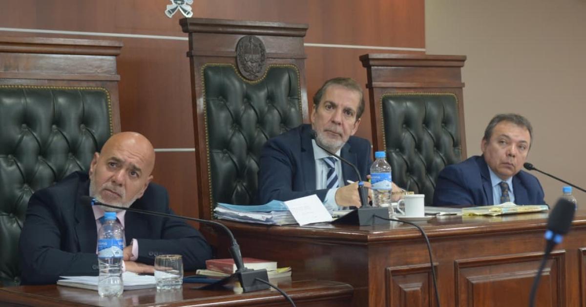 FINAL Julio C Vidal Luis Achval y Ral Santucho difirieron el veredicto