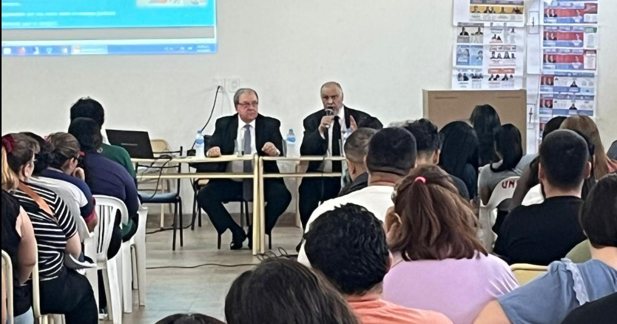 Destacan la importante asistencia de autoridades de mesa en las clases de capacitacioacuten