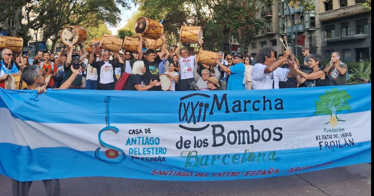 La Marcha de los Bombos vibro en Barcelona