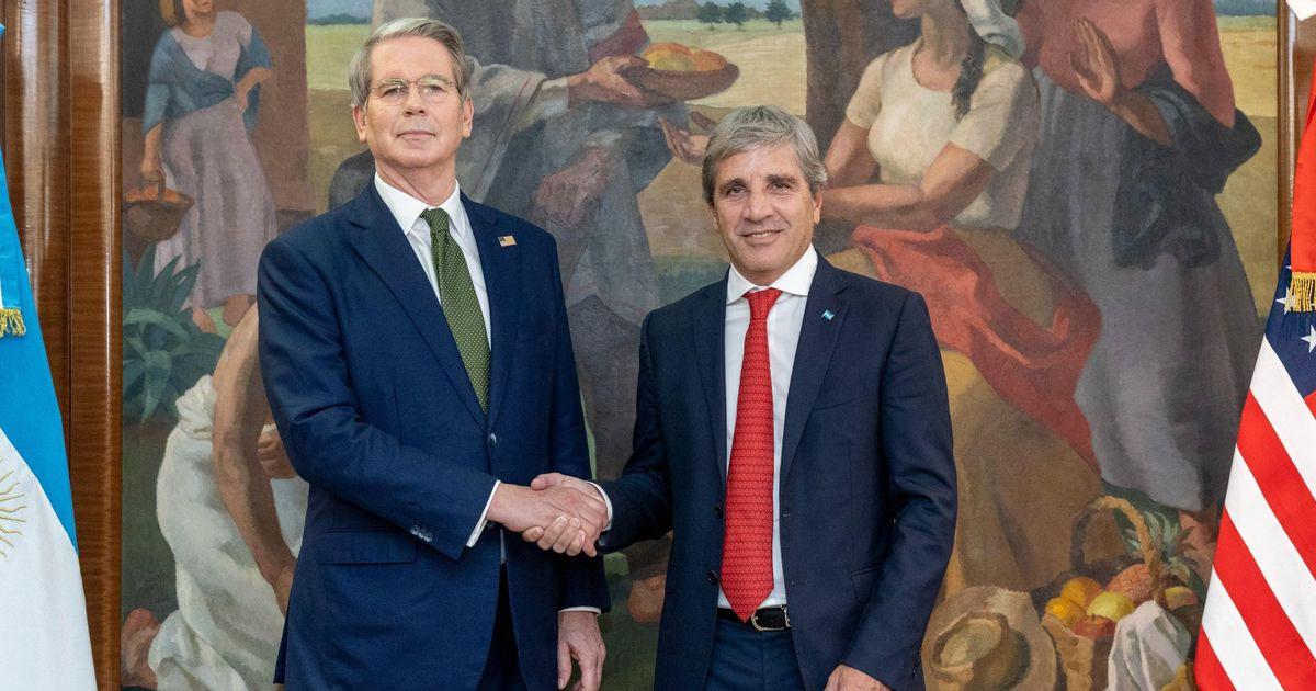 Ni el Tesoro americano logroacute frenar al doacutelar- el mercado apuesta a la finalizacioacuten del esquema de bandas cambiarias