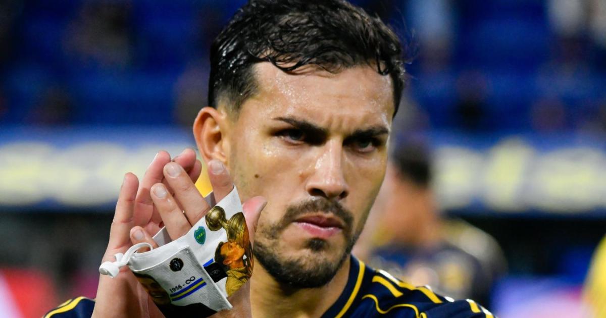 Alerta en Boca- Paredes llegoacute a las cuatro amarillas y pronto viene River