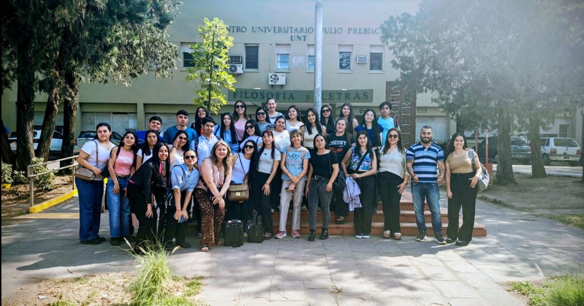 Estudiantes del IFD Nordm 15 participaron en el IX Congreso de Psicologiacutea