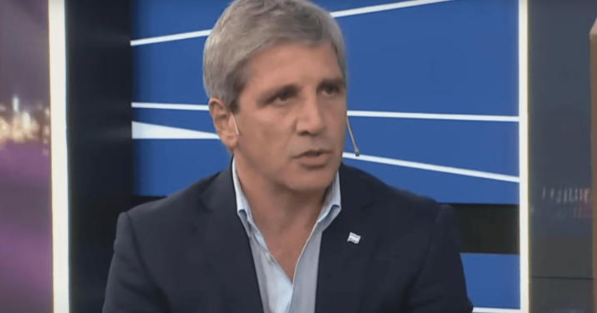 En un intento de llevar calma a los mercados Caputo dijo que con un doacutelar a 1500 estaacute maacutes que coacutemodo