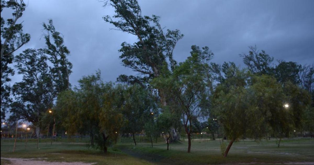 Emiten alerta por tormentas en Santiago del Estero