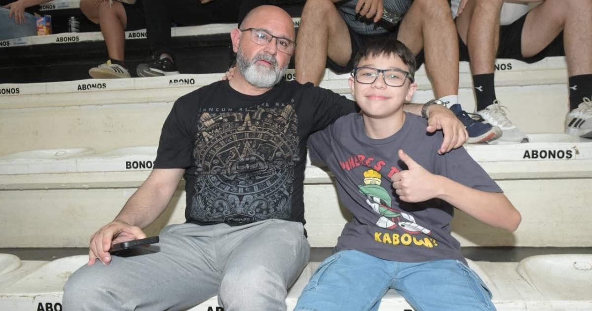 NOCHES DE BAacuteSQUET EN EL VICENTE ROSALES