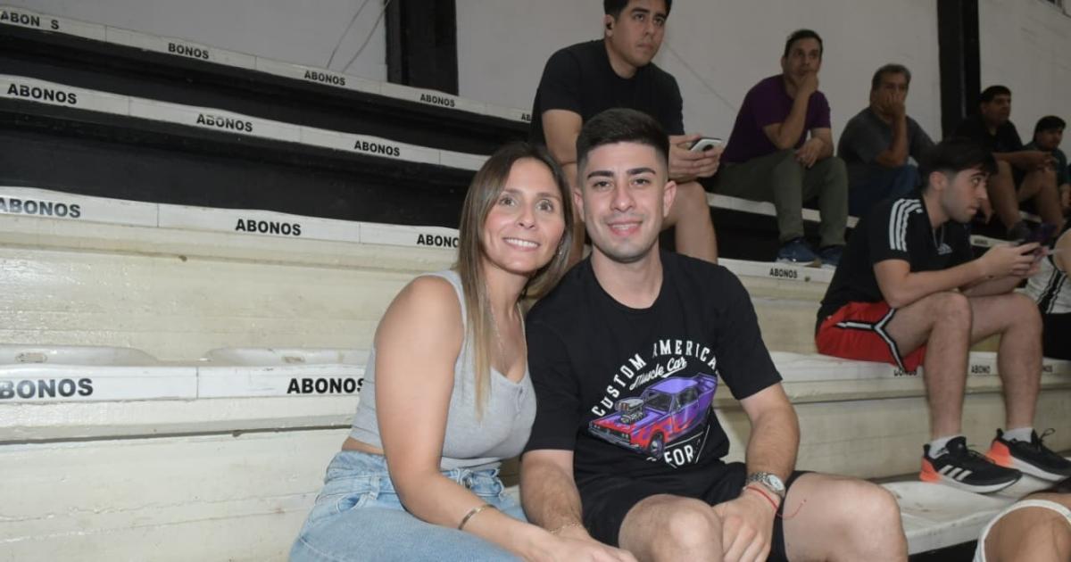 NOCHES DE BAacuteSQUET EN EL VICENTE ROSALES