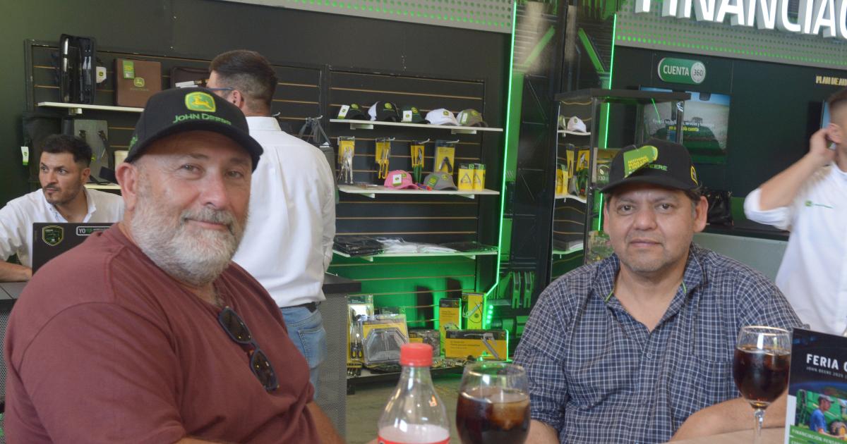 TECNOLOGIacuteA PARA LA ACTIVIDAD DEL AGRO