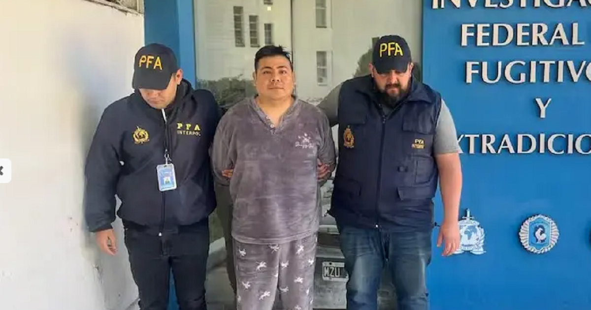 Quieacuten es El Sentildeor Jota el narco peruano acusado de ordenar el triple femicidio de Florencio Varela