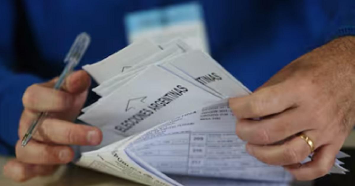 Elecciones 2025- queacute ciudadanos estaacuten obligados a votar y quieacutenes tienen voto optativo