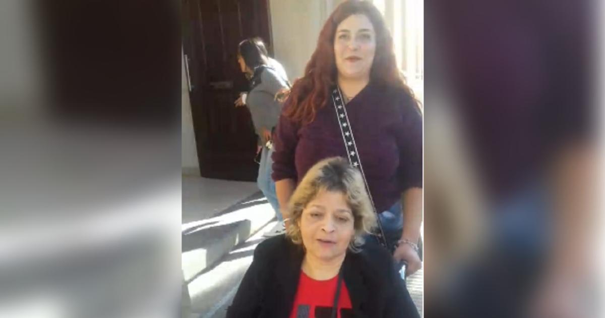 EJEMPLO Fabiana quien usa silla de ruedas para su movilidad es una vecina del barrio 25 de Mayo de La Banda
