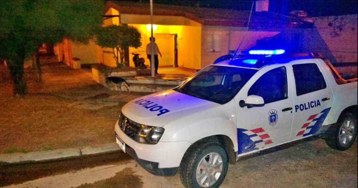 PEINADO Los policías buscaban al individuo en su casa y en la de familiares En tanto una de las víctimas era conducida a ciudad capital para estudios ms complejos