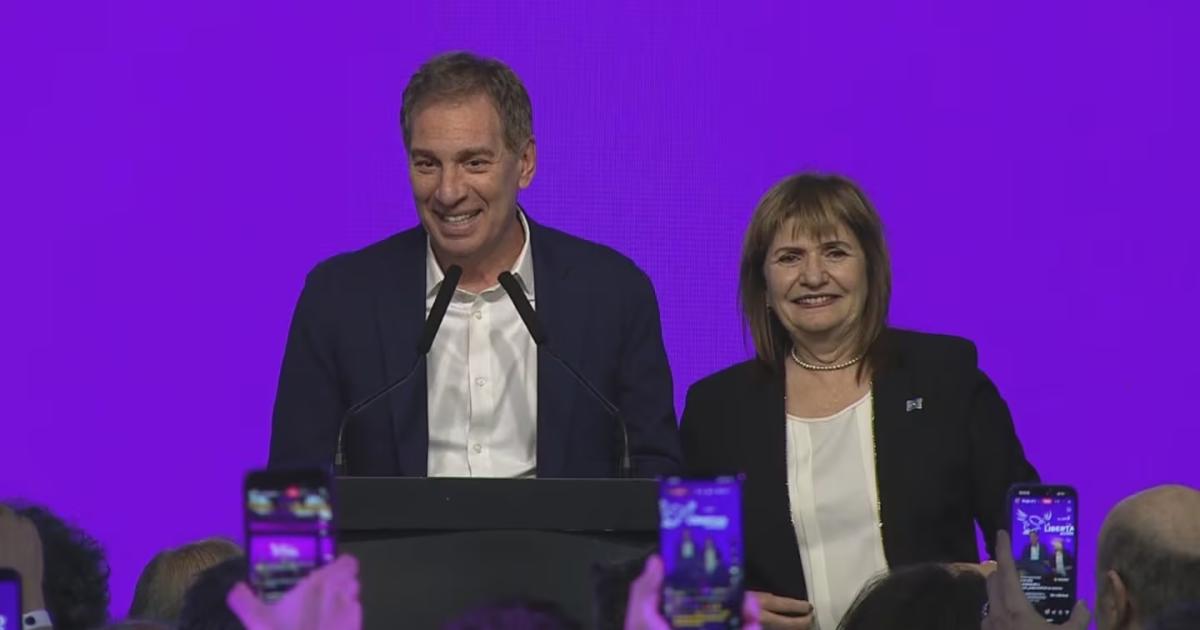 Santilli ganoacute y revirtioacute la derrota de La Libertad Avanza en Buenos Aires