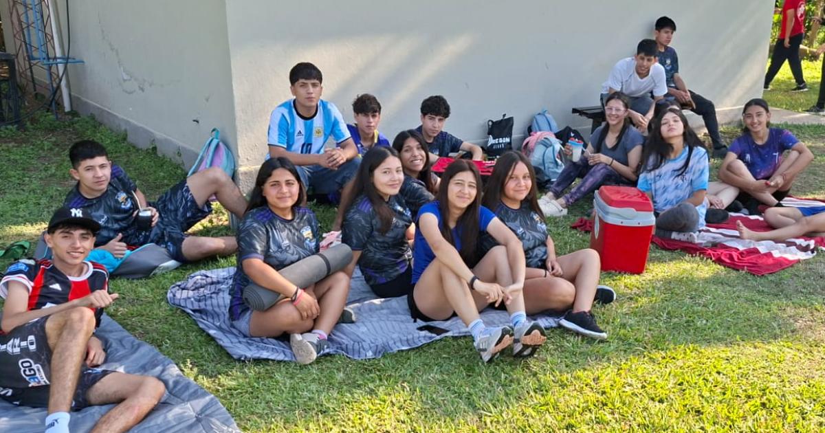 Jornada educativa y deportiva en San Pedro de Guasayaacuten