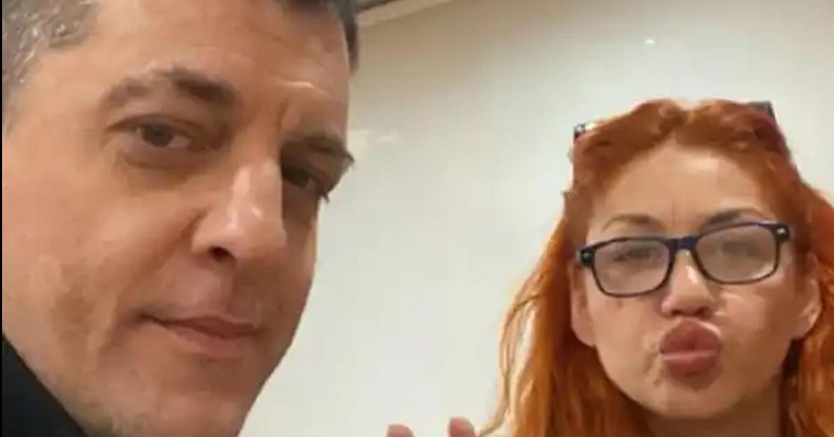 Lourdes de Bandana- Estoy triste no me hizo nada